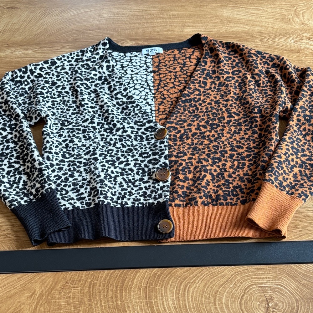 525 America Colorblock Leopard Print Cardigan  Size X-small